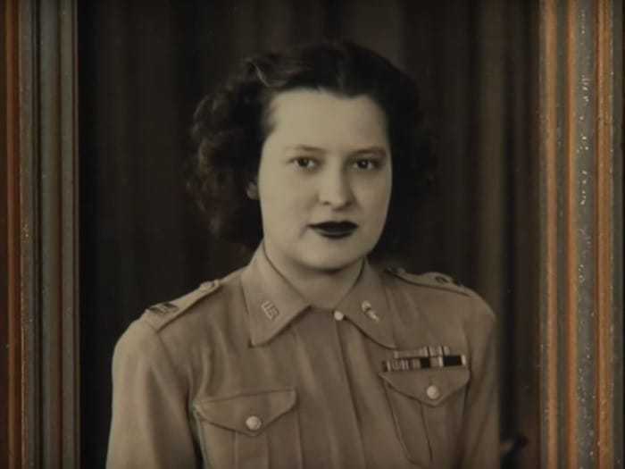 An old headshot of Stephanie in uniform.