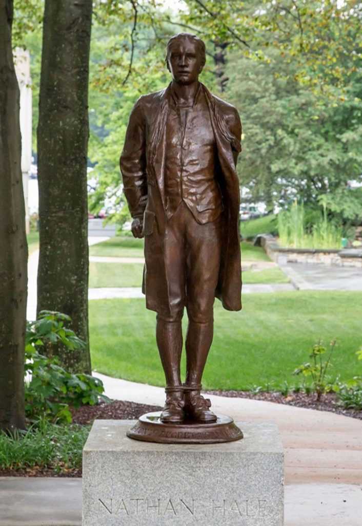 Nathan Hale statue