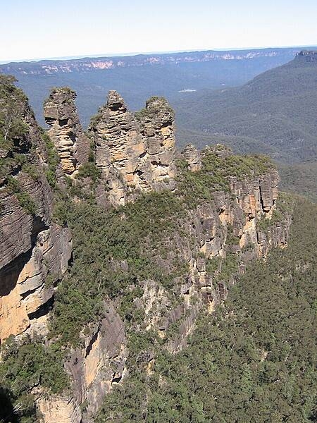 Another view of the Three Sisters formation in the Blue Mountains outside of Sydney.