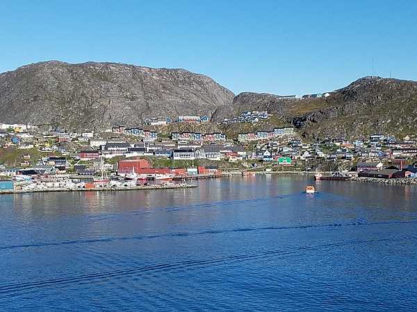 View of Qaqortoq from the sea. Founded in 1775, the town -- the largest in south Greenland -- has 3,200 inhabitants and is a cultural and commercial center of the region.