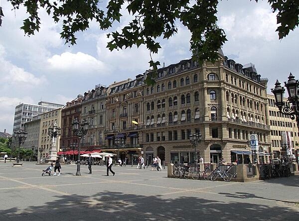 Fin-de-siècle architecture at the Alte Oper (Old Opera House) metro stop in Frankfurt, Germany.