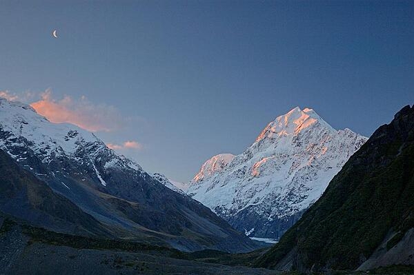 Sunset over  Aoraki/Mount Cook in  Aoraki/Mount Cook National Park, South Island.