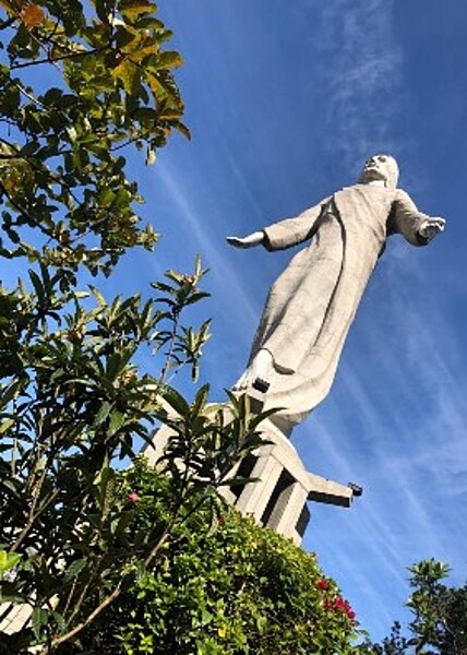 The Christ at El Picacho is a monument on the hill El Picacho in the north area of Tegucigalpa, the capital of Honduras. The sculpture weighs 2,500 tons and is 30 m (98 ft) high; it was completed in 1998 and can be seen from most parts of Tegucigalpa.