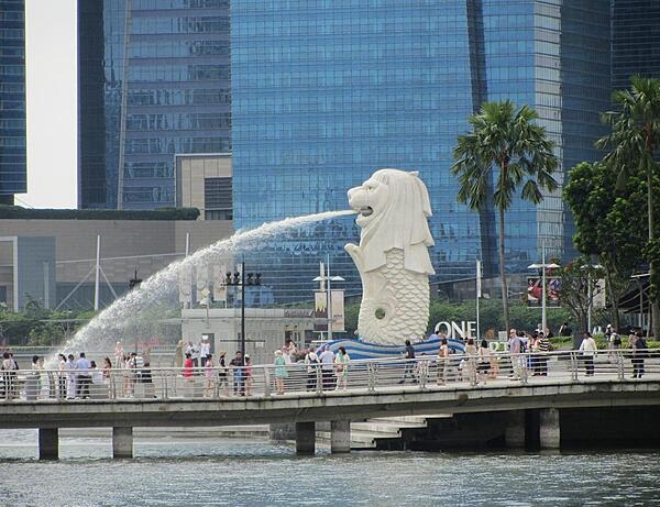 The larger of the two Merlions (half fish-half lion) on Marina Bay in Singapore stands at 8.6 meters and weighs 70 tons. The word &quot;Sing&quot; in Malay means lion; the city is often called &quot;Lion City.&quot;