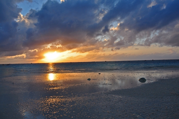 Sunset over Wilkes  Island, one of the three islands making up Wake Atoll. Image courtesy of the US Air Force.