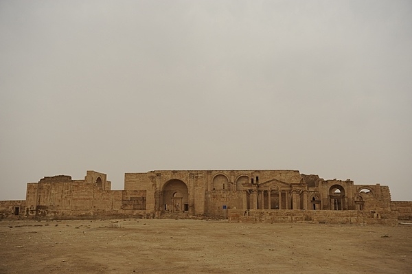 A view of the Hatra archeological site in Iraq. Photo courtesy of the US Department of Defense/ Staff Sgt. JoAnn Makinano.