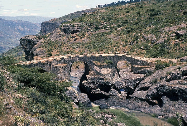 The Portuguese Bridge, near Debre Libanos in the Oromia region of Ethiopia, is a footbridge that locals claim dates to the 16th or 17th century (a period when Portugal assisted the Ethiopian monarchy). It was in fact built in the early 19th century in the old Portuguese style.