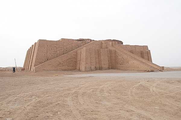 The Great Ziggurat of Ur was completed in the 21st century B.C. and is located near the present-day city of Al-Nasiriyah on the Euphrates River, about 370 km (225 mi) southeast of Baghdad, Iraq. It was part of a temple complex that served as an administrative center for the city, and it was also a shrine of the moon god Nanna, the patron deity of the city.